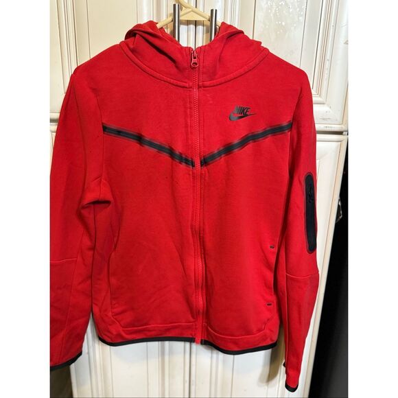 Nike Red Full-Zip Hoodie - Picture 2 of 8